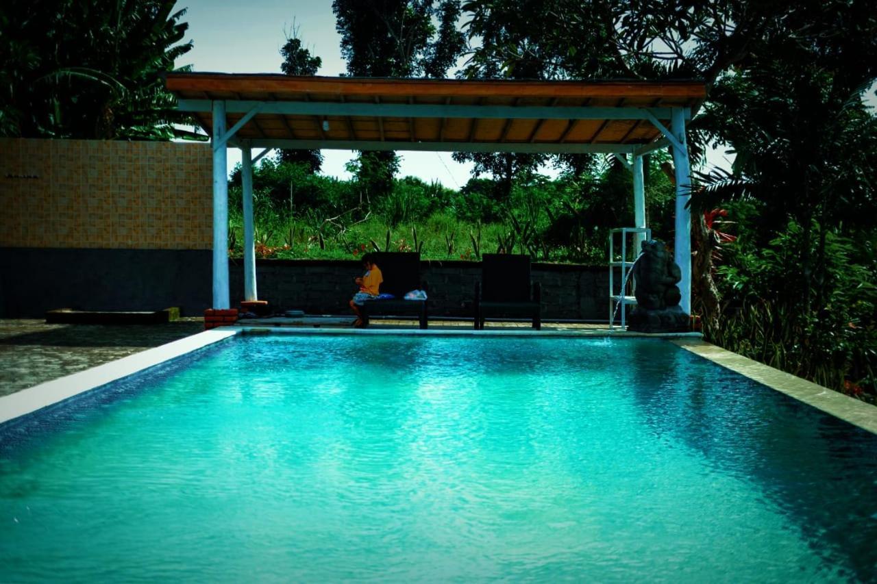 Eco Moringa Garden Hotel Banyuwedang Exterior foto