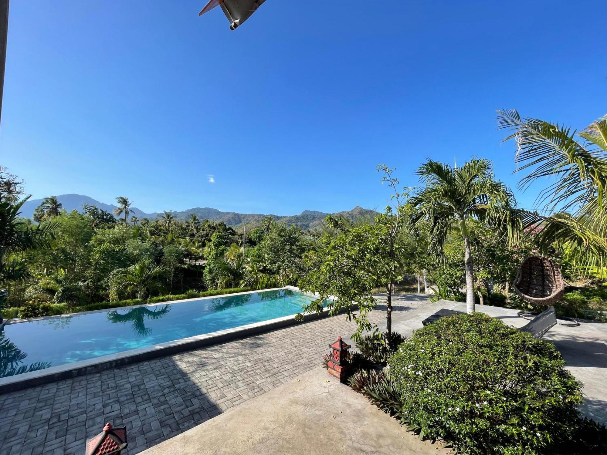 Eco Moringa Garden Hotel Banyuwedang Exterior foto
